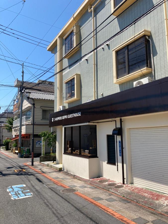 J-Hoppers Beppu Guesthouse ジェイホッパーズ別府ゲストハウス Exteriör bild