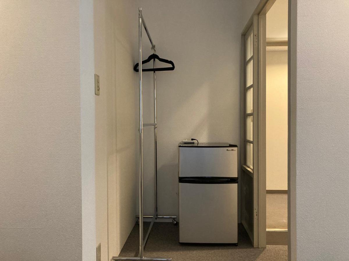 J-Hoppers Beppu Guesthouse ジェイホッパーズ別府ゲストハウス Exteriör bild